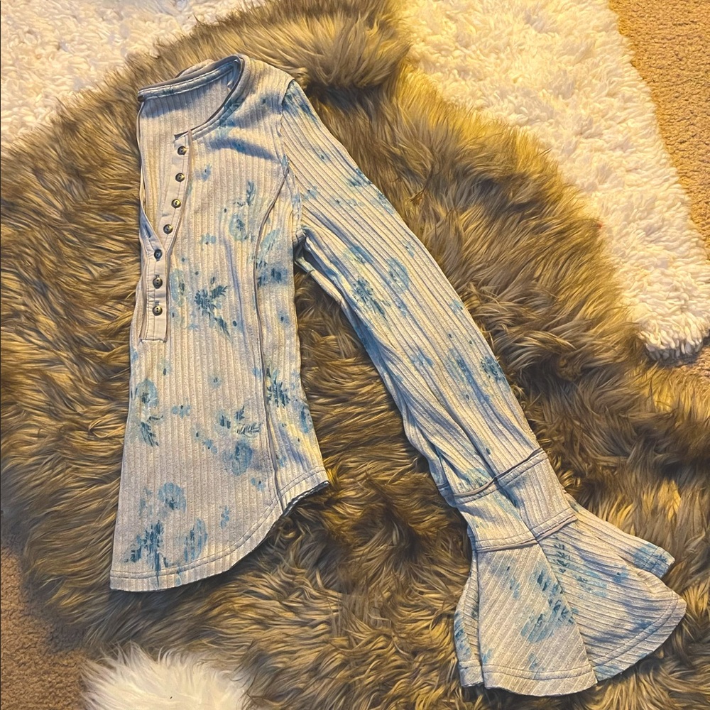 free people top with flared cuffs